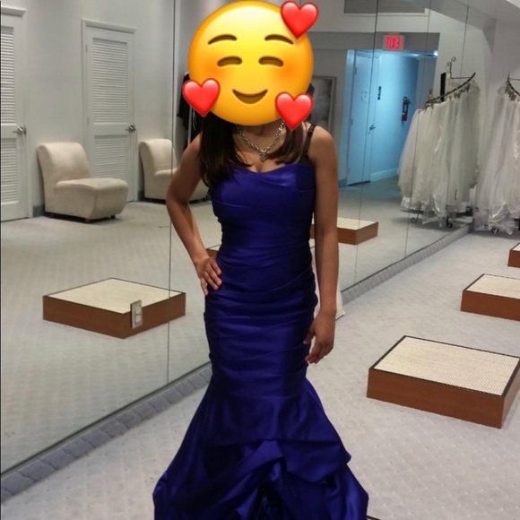 Dresses & Skirts - Wedding Dress